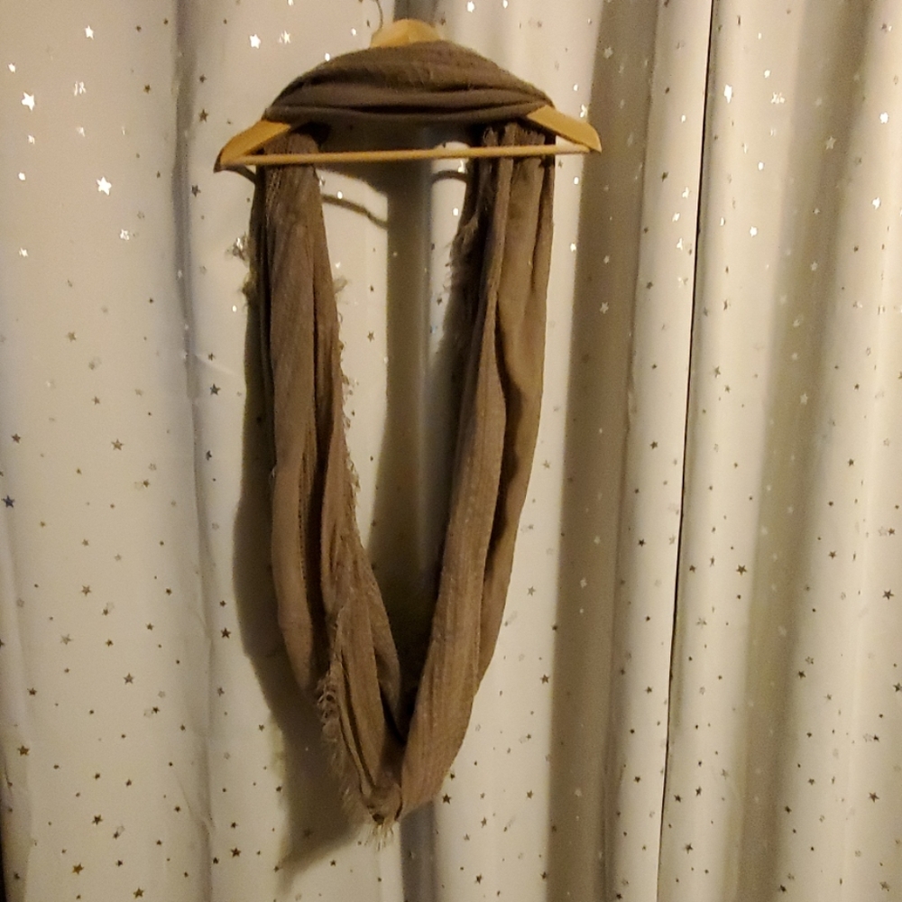 Infinity scarf